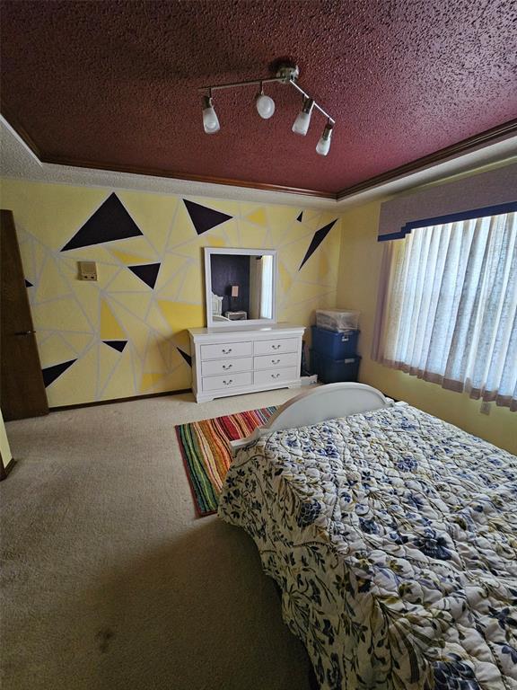 7033 S Harvey Ave, Oklahoma City, OK 73139 - photo 19