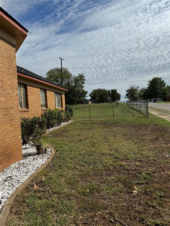 404 Jefferson St, Seminole, OK 74868 - photo 26