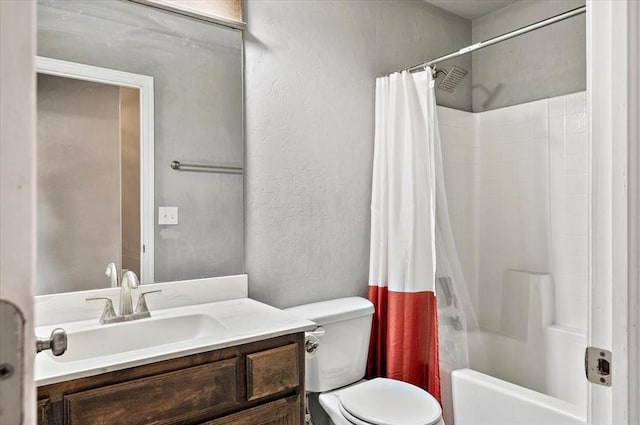 1109 Chestnut Creek Dr, Yukon, OK 73099 - full bath featuring vanity, shower / bath combo, and a textured wall