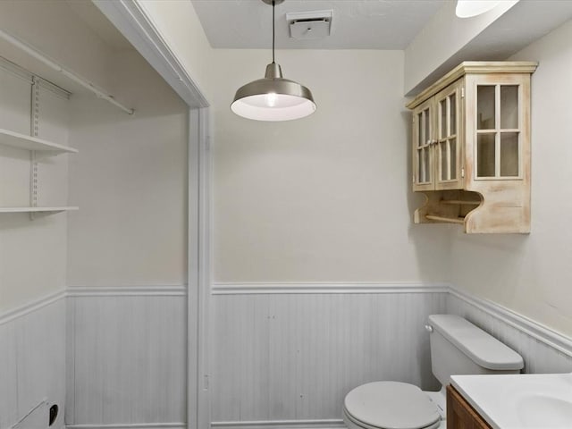 10002 Hefner Village Blvd, Oklahoma City, OK 73162 - photo 23