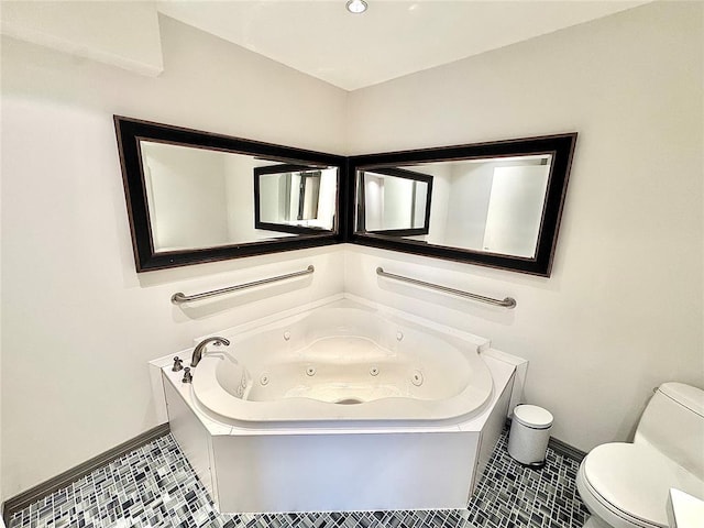 4400 Hemingway Dr Unit 202, Oklahoma City, OK 73118 - full bath with a whirlpool tub and tile patterned flooring