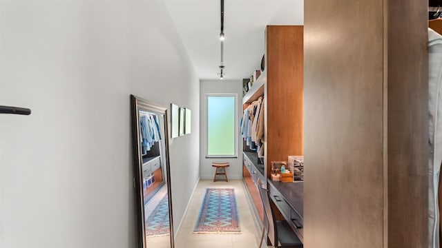 10105 SW 25th Ct, Yukon, OK 73099 - hallway with track lighting
