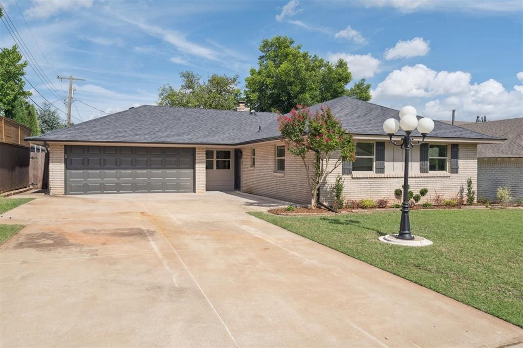 2427 NW 43rd Cir, Oklahoma City, OK 73112 - photo 1