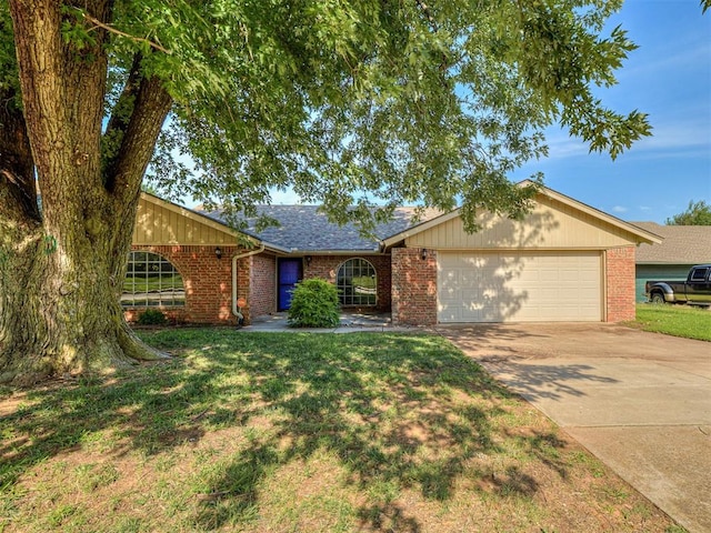 332 W Platt Dr, Yukon, OK 73099 - photo 1
