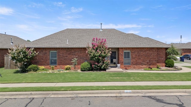 9221 Roadrunner Ave, Oklahoma City, OK 73139 - photo 1
