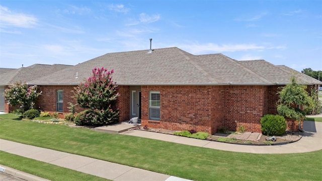 9221 Roadrunner Ave, Oklahoma City, OK 73139 - photo 2