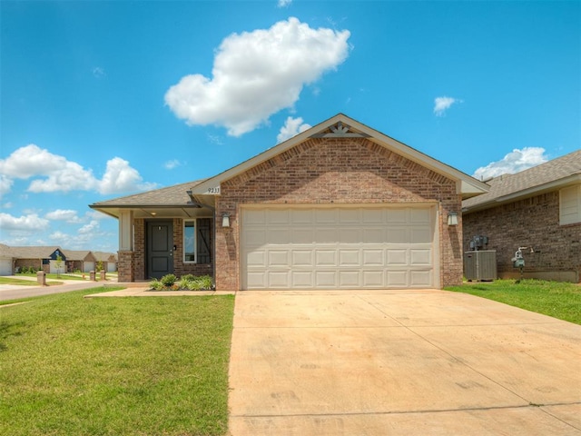 9233 SW 46th St, Oklahoma City, OK 73179 - photo 1