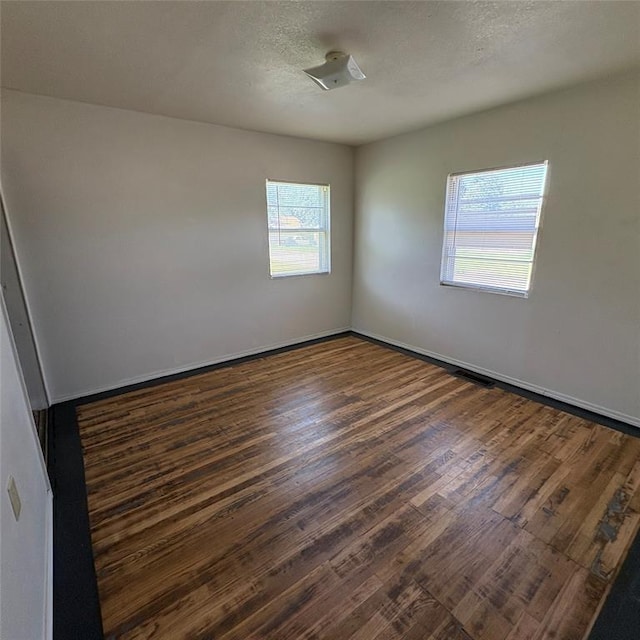 519 S Walker Ave, Elk City, OK 73644 - photo 10