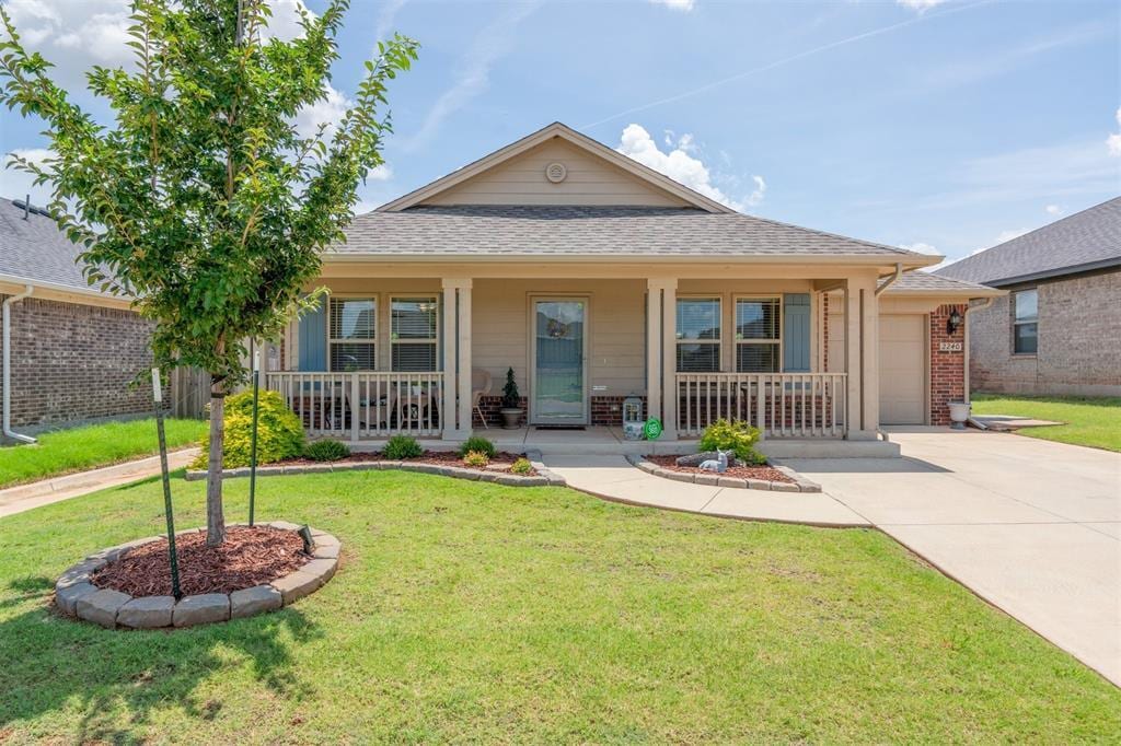 2240 Roca Dr, Edmond, OK 73012 - photo 1