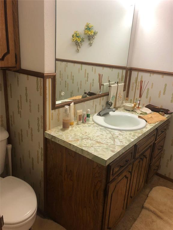 710 W 17th St, Sulphur, OK 73086 - photo 10