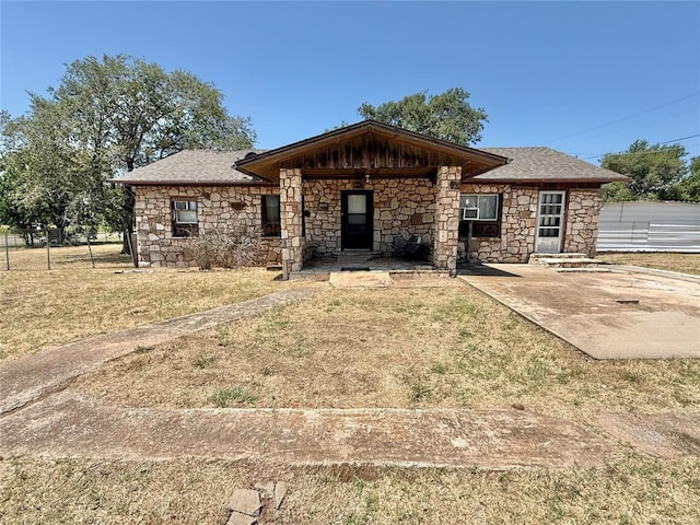 508 Slocum Ave, Lone Wolf, OK 73655 - photo 1