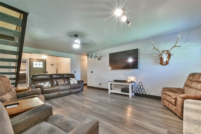 609 N Centennial Way, Mustang, OK 73064 - photo 8