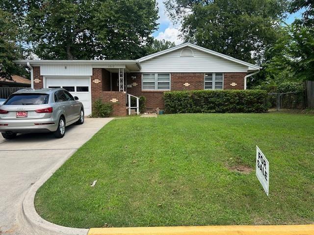 1517 Parkview Ter, Norman, OK 73072 - photo 1
