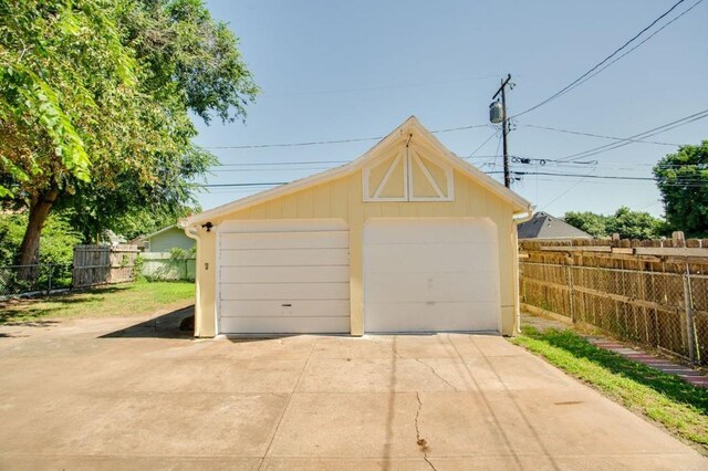 1214 W James Ave, Enid, OK 73703 - photo 38