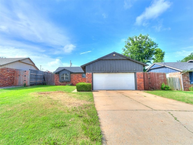 5712 NW 64th St, Warr Acres, OK 73132 - photo 1