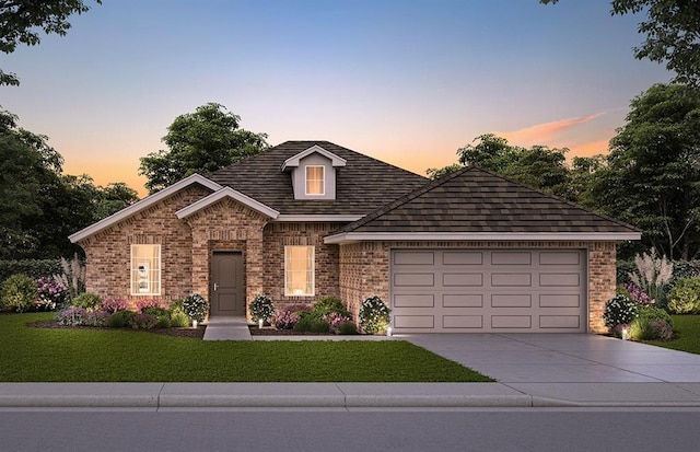 1009 Redwood Creek Dr, Yukon, OK 73099 - photo 1
