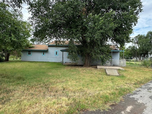 221 14th St, Woodward, OK 73801 - photo 1