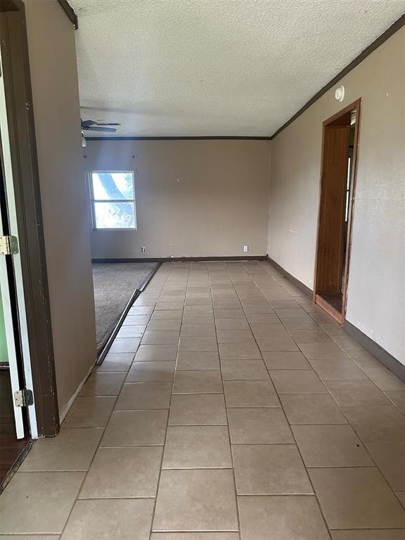 221 14th St, Woodward, OK 73801 - photo 6