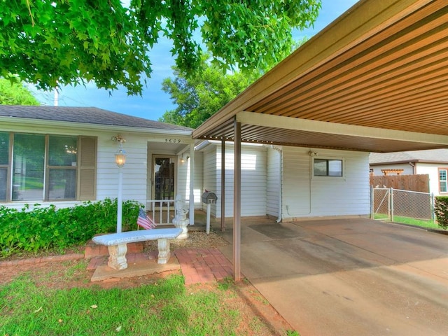 5609 S Santa Fe Ave, Oklahoma City, OK 73109 - photo 3