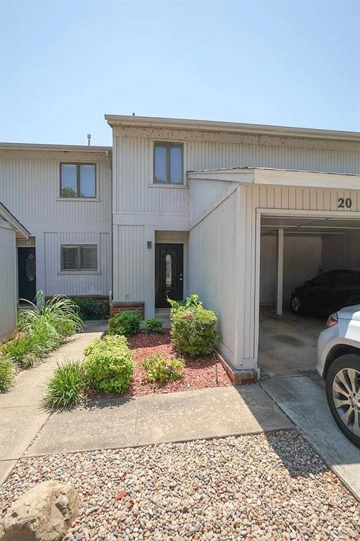 3212 Meadow Ave Unit 12, Norman, OK 73072 - photo 2