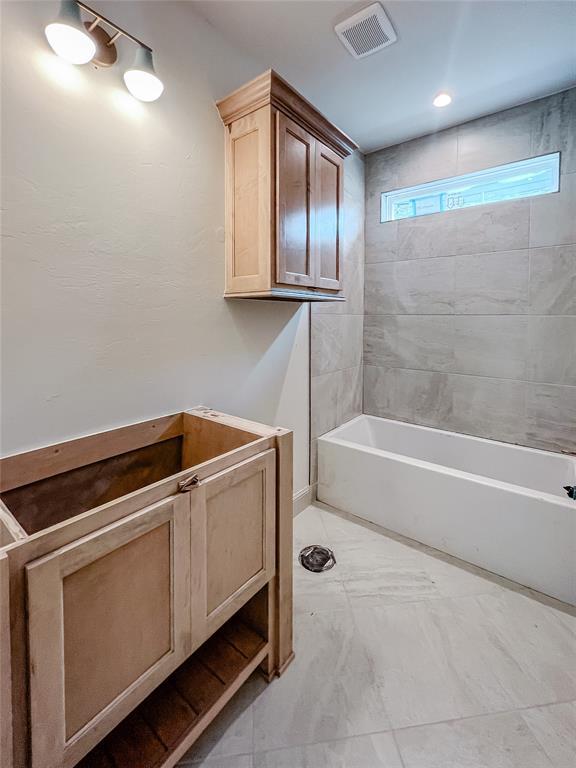 1749 Parkwood Ave, Edmond, OK 73034 - photo 4
