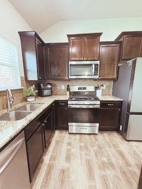 8200 NW 106th Cir, Oklahoma City, OK 73162 - photo 10