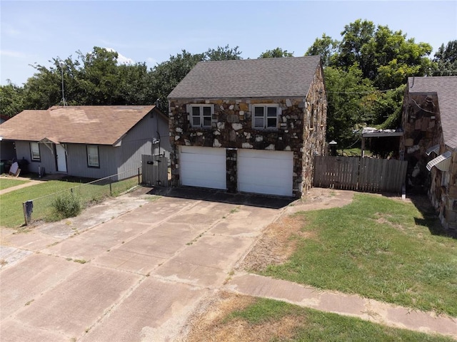 230 W Colorado St, Walters, OK 73572 - photo 3