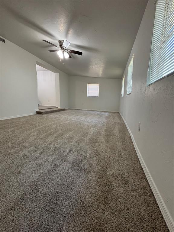 118 NE 10th St, Moore, OK 73160 - photo 10