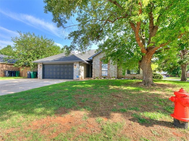 10001 S Hollyhead Way, Yukon, OK 73099 - photo 2