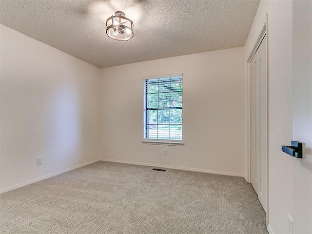 10001 S Hollyhead Way, Yukon, OK 73099 - photo 27