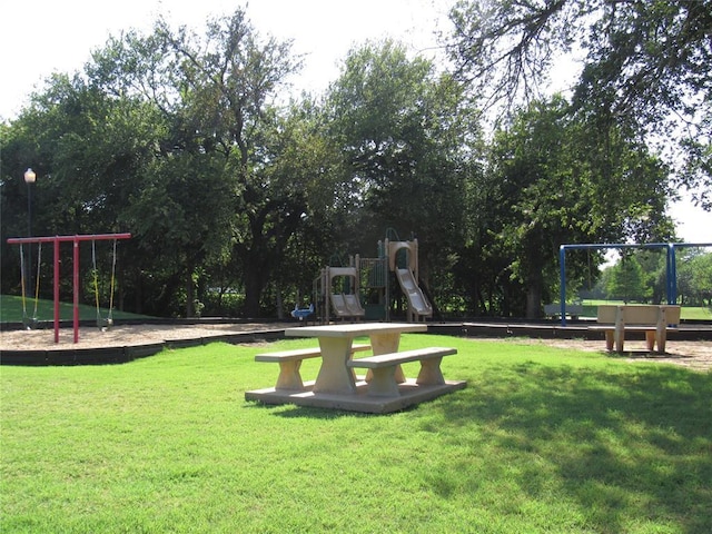 17005 Kemble Ln, Edmond, OK 73012 - photo 48