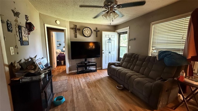 1413 N Tucker Ave, Shawnee, OK 74801 - photo 2