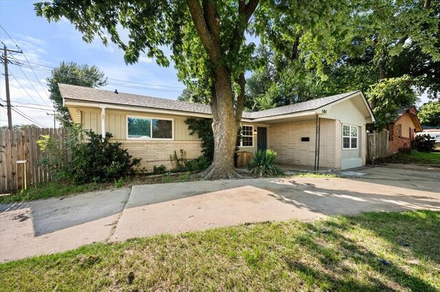 501 N Tompkins Dr, Oklahoma City, OK 73127 - photo 2