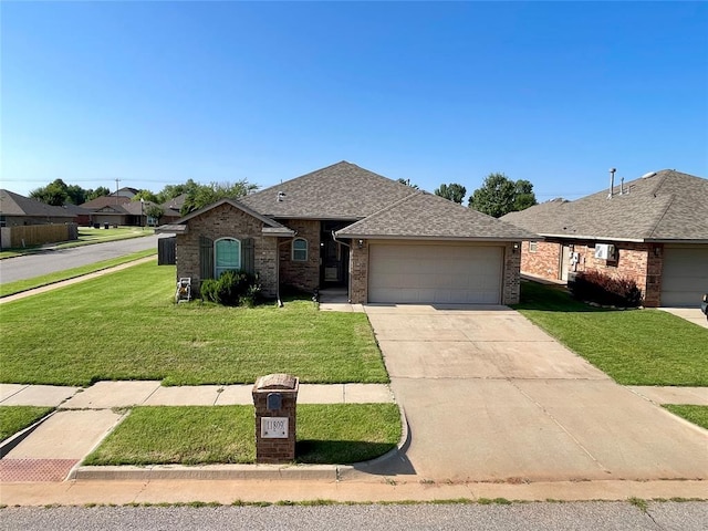 11809 SW 9th St, Yukon, OK 73099 - photo 1