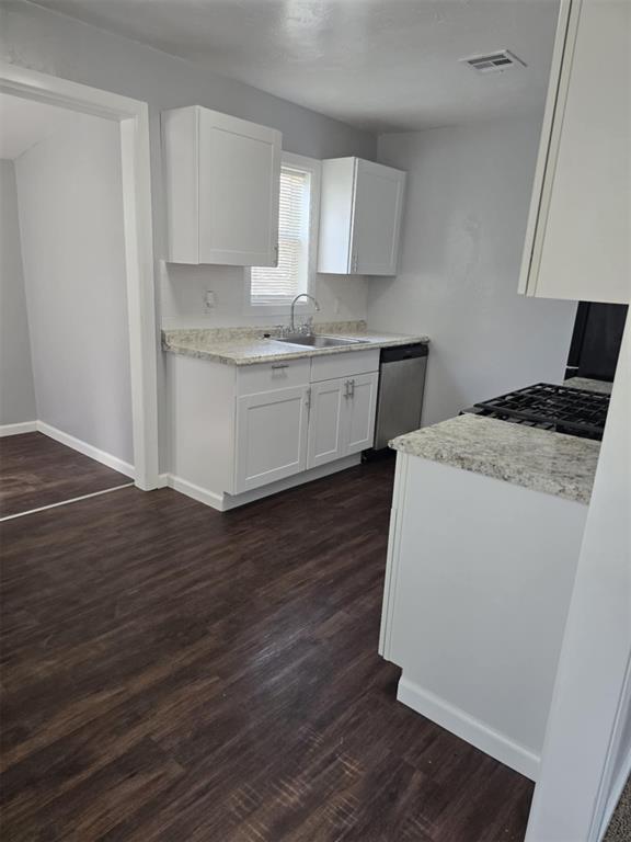208 SE 2nd St, Moore, OK 73160 - photo 29