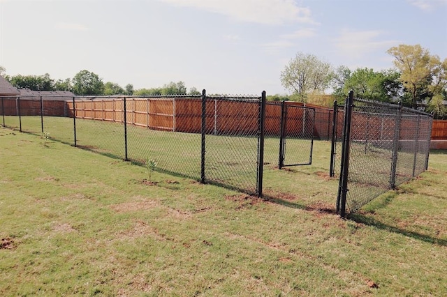 525 Wimbledon Rd, Edmond, OK 73003 - photo 47