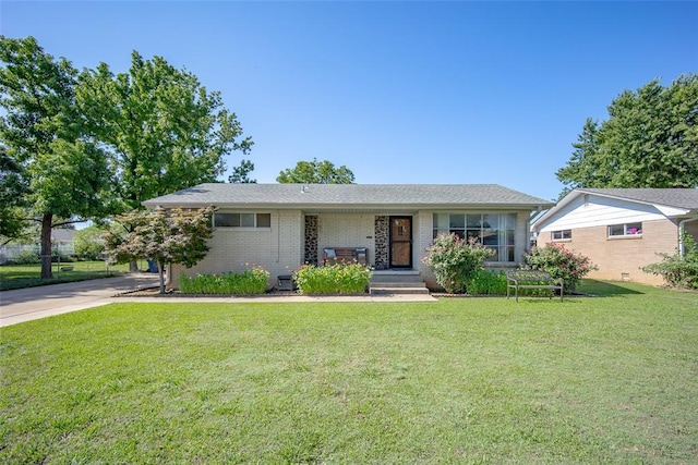 1005 Cherokee Pl, Lindsay, OK 73052 - photo 1