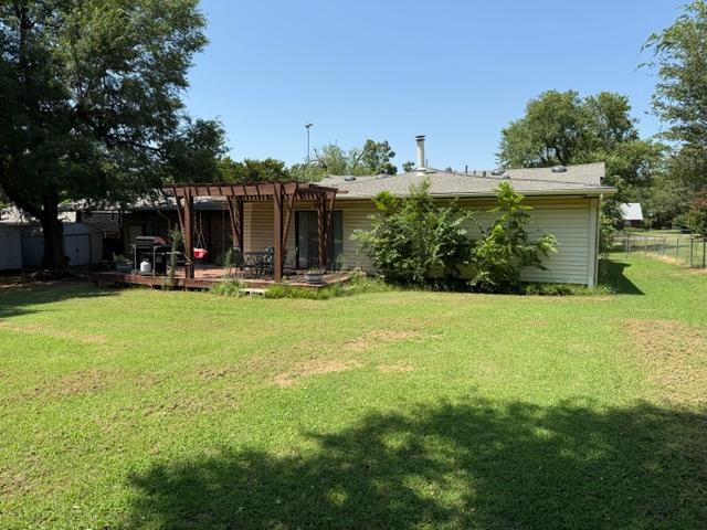 1740 E Lake Park Ln, Mustang, OK 73064 - photo 13