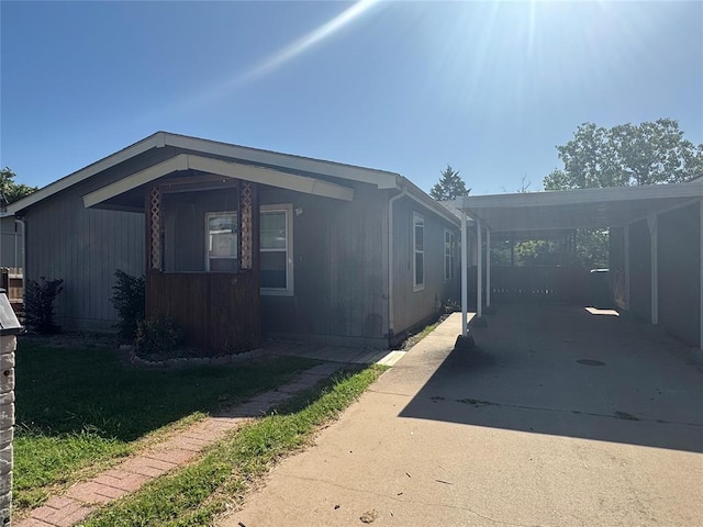 12136 Woodland Hills Dr, Oklahoma City, OK 73131 - photo 1