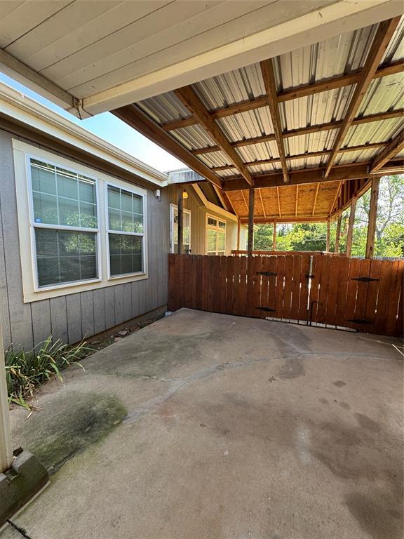12136 Woodland Hills Dr, Oklahoma City, OK 73131 - photo 48