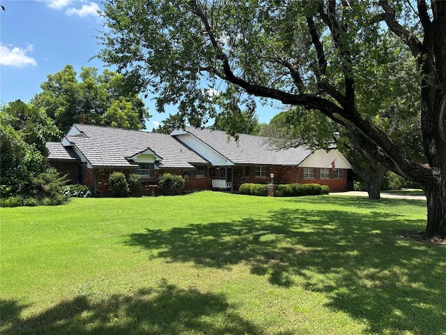 8 E Ranchwood Cir, Moore, OK 73160 - photo 2