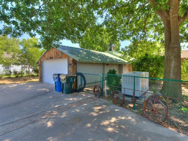 1928 W Idaho St, Chickasha, OK 73018 - photo 32