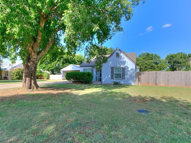 723 S 9th St, Kingfisher, OK 73750 - photo 1