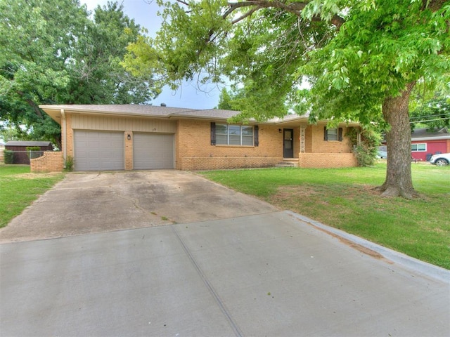 119 Thompson Dr, Moore, OK 73160 - photo 2