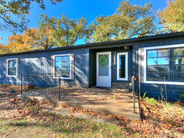 2765 N Meridian, Crescent, OK 73028 - photo 1