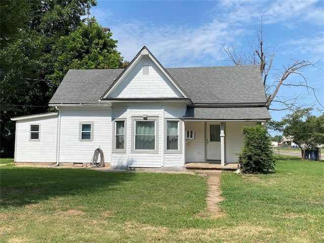 323 N Maple St, Crescent, OK 73028 - photo 1