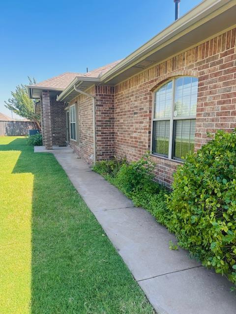 1801 NW 161st St, Edmond, OK 73013 - photo 2