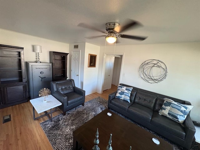 2201 N Shawnee Ave, Oklahoma City, OK 73107 - photo 16