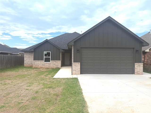11617 SW 14th St, Yukon, OK 73099 - photo 1