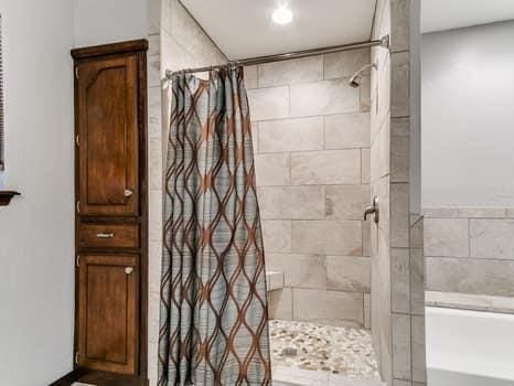 1704 Magnolia Ln, Edmond, OK 73013 - photo 24